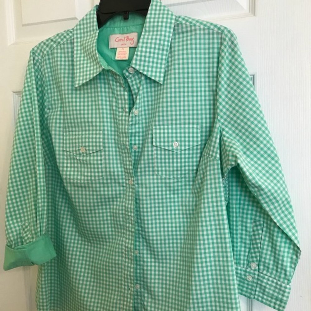 Coral Bay Large Petite Button-down Blouse x2